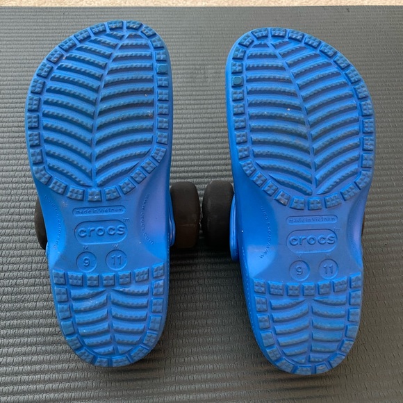 Crocs Classic Clog - Picture 2 of 4